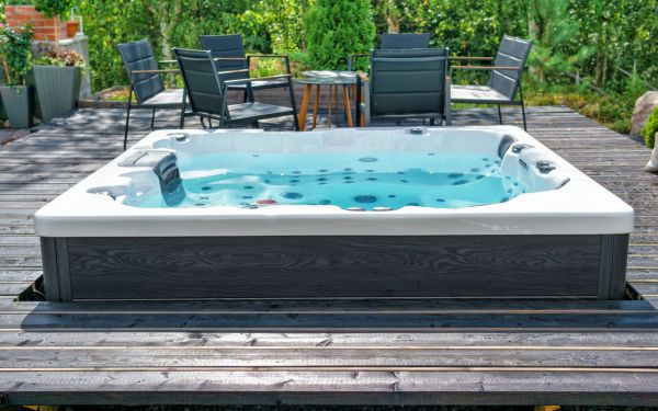 Cost of Spa Deck Remodeling in Novato