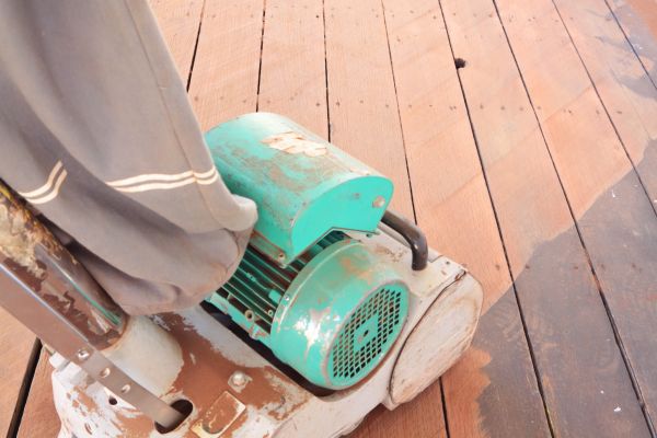 Cost of Cedar Deck Sanding in Novato