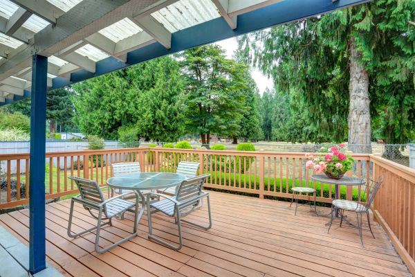 Deck Carpentry Service in Novato